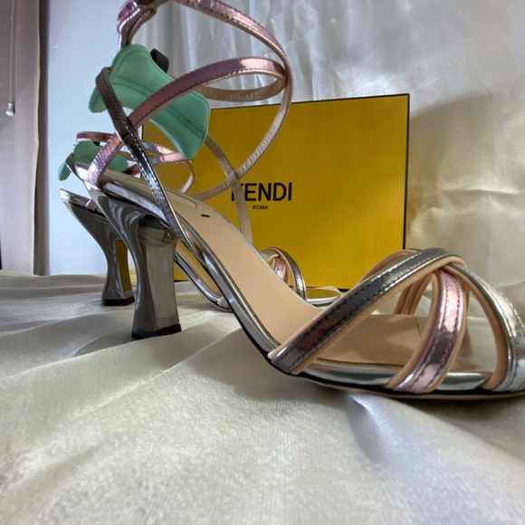 Fendi Metallic Heels - Picture 4 of 9